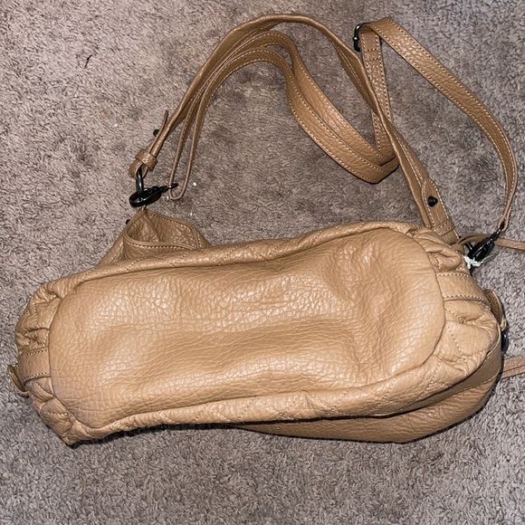**LIKE BRAND NEW Jessica Simpson Purse** - Picture 5 of 7